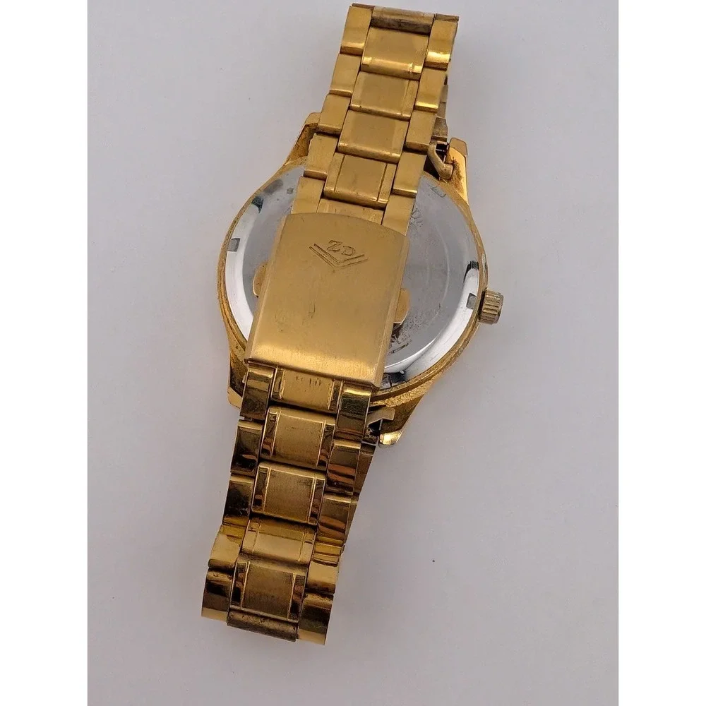 Ardour Forever Sincerity Men's Watch 42mm Case Gold 8